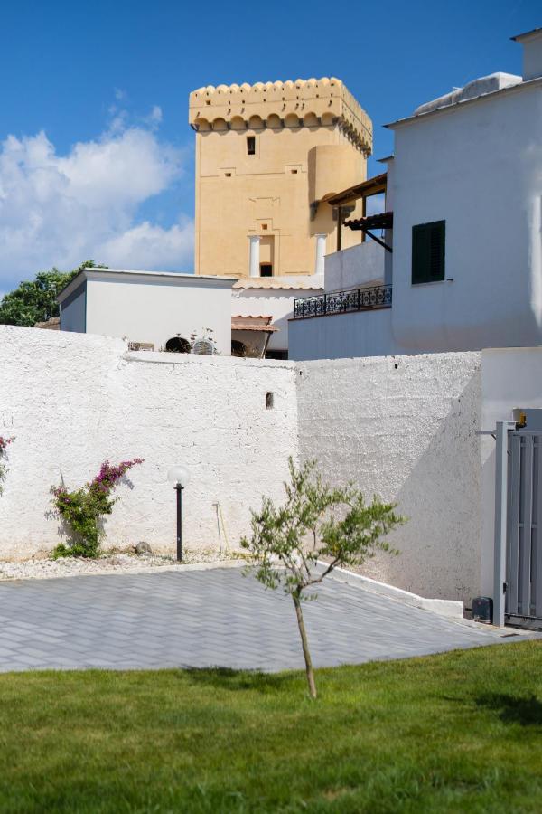 La Casa Del Pozzo Vecchio Bed & Breakfast Procida Exterior photo